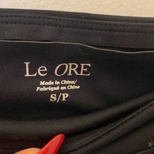 Le Ore workout pants